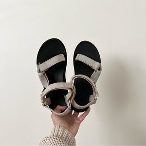 Teva Midform Metallic Sandals